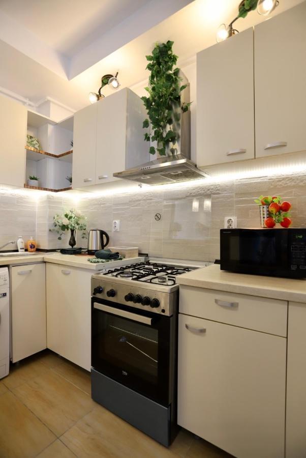 Apartament Beauty Smarald By Cosmopolis Stefanestii de Jos Dış mekan fotoğraf