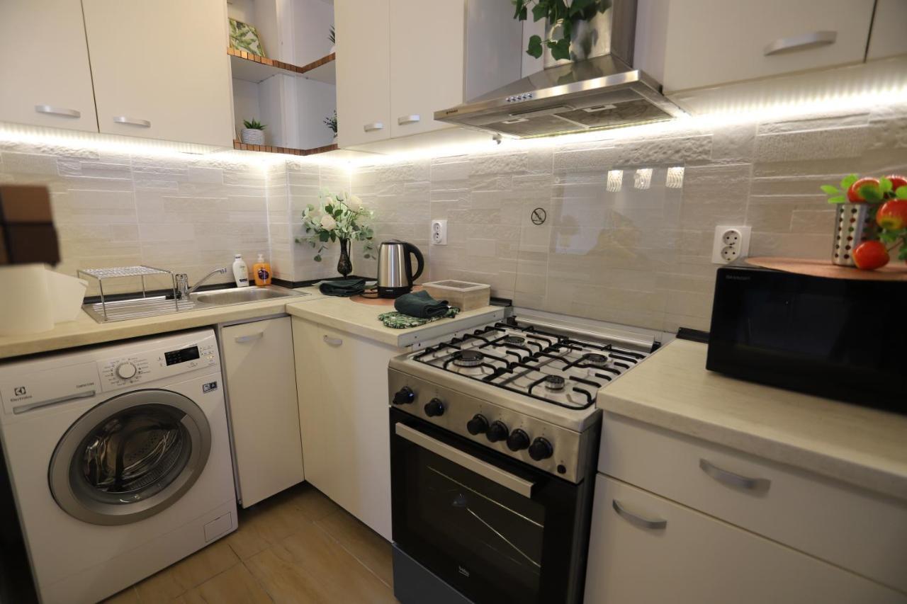 Apartament Beauty Smarald By Cosmopolis Stefanestii de Jos Dış mekan fotoğraf